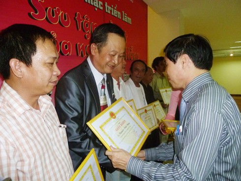 Xem người Đà Nẵng sưu tập cổ vật - ảnh 18