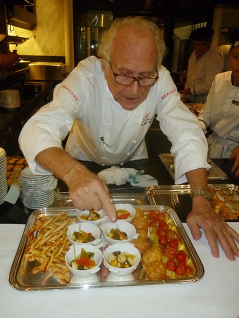 Huyền thoại đầu bếp Michel Roux ra mắt giới ẩm thực Việt Nam - ảnh 6