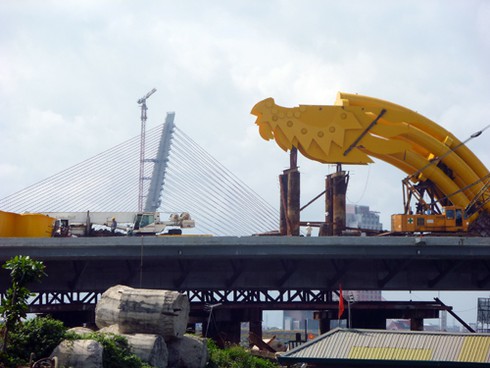 Ngắm rồng bay từ những cây cầu trên sông Hàn - ảnh 8