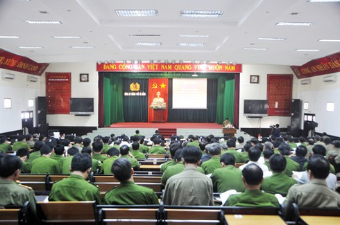 Đà Nẵng: Người dân giao nộp hơn 730 khẩu súng quân dụng - ảnh 1