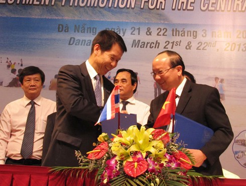 Trao 9 giấy phép đầu tư với tổng vốn 3.504 tỉ đồng và 30 triệu USD - ảnh 2