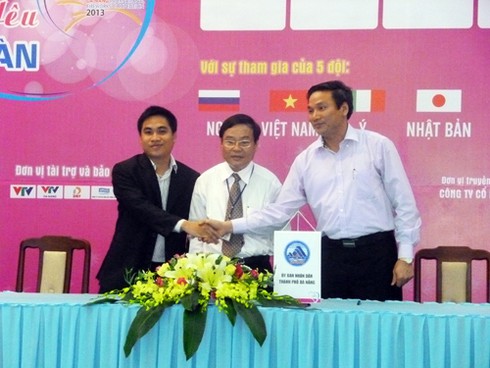 Đà Nẵng: 14,5 tỉ đồng tài trợ thi pháo hoa quốc tế 2013 - ảnh 2