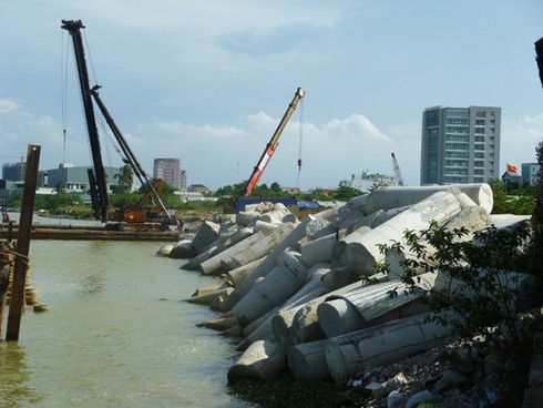 Bến tàu du lịch Sông Hàn: Nay đây mai đó? - ảnh 3
