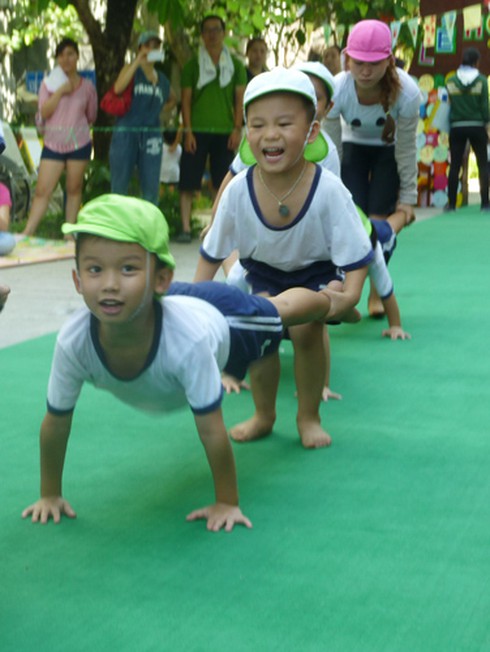Ngộ nghĩnh kiểu giáo dục Nhật ở trường mầm non Việt - ảnh 6