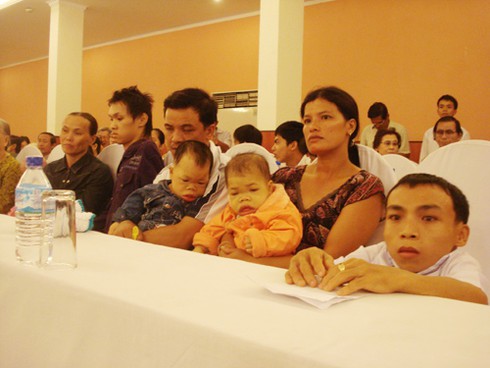 Lần đầu tiên UNICEF công bố toàn cầu tình hình trẻ em thế giới 2013 tại Việt Nam - ảnh 1