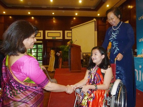 Những thông điệp mạnh mẽ của trẻ em khuyết tật VN - ảnh 2