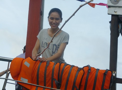 Buông câu lúc hoàng hôn trên biển Sơn Trà - ảnh 14