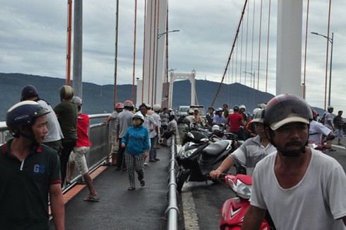 Thua cá độ bóng đá, treo cổ trên cầu Thuận Phước? - ảnh 2