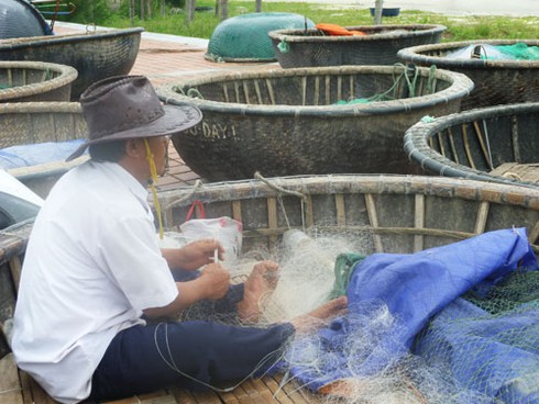 Bão số 10: Ảnh biển động, sóng bạc đầu dồn dập tại Đà Nẵng - ảnh 22