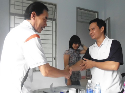 Đà Nẵng: Thêm cán bộ, giáo viên lộ diện tố Hiệu trưởng Trần Cao Vân - ảnh 4