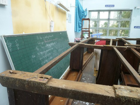 Đà Nẵng: Nhiều trường học thiệt hại nặng sau bão số 11 - ảnh 10