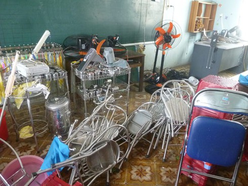 Đà Nẵng: Nhiều trường học thiệt hại nặng sau bão số 11 - ảnh 14