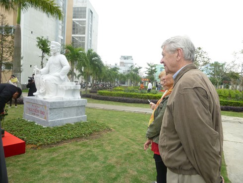 Đà Nẵng: Dựng tượng 3 danh nhân văn hóa thế giới - ảnh 4