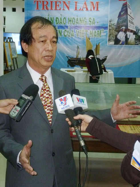 ĐH Ngoại ngữ Đà Nẵng dùng bản đồ không có Hoàng Sa - ảnh 1