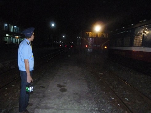 Dành trọn đêm giao thừa đảm bảo an toàn chạy tàu - ảnh 5