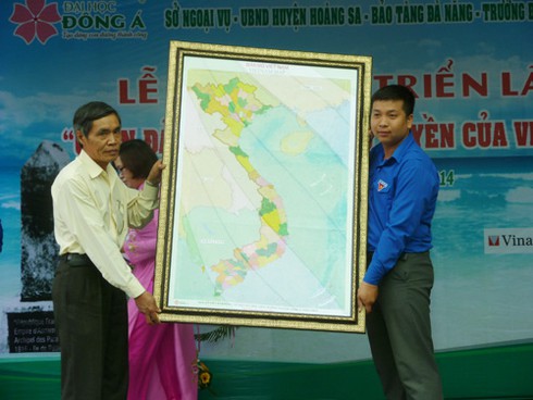 Triển lãm nhắc nhở Đà Nẵng vẫn chưa... vẹn toàn - ảnh 3