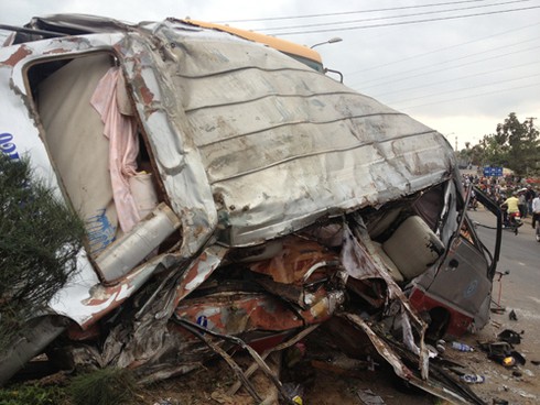 Đà Nẵng: TNGT nghiêm trọng, 12 người bị thương - ảnh 2