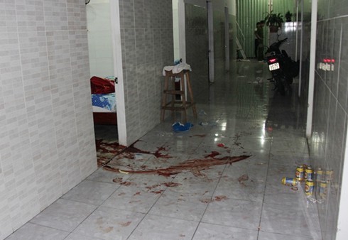 Đà Nẵng: Sát hại bạn gái trong nhà trọ rồi cắt tay tự vẫn - ảnh 1