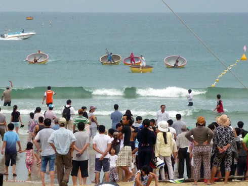 Đà Nẵng khai trương “Mùa du lịch biển 2014” - ảnh 8