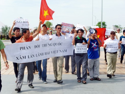 Người dân nơi có huyện Hoàng Sa phản đối giàn khoan Trung Quốc - ảnh 1