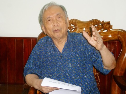 Bị tàu Trung Quốc đâm chìm, tàu cá Việt Nam quyết không khiếp sợ! - ảnh 1