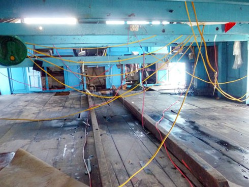 Đứt ruột đón “xác” tàu cá bị Trung Quốc đâm chìm - ảnh 22