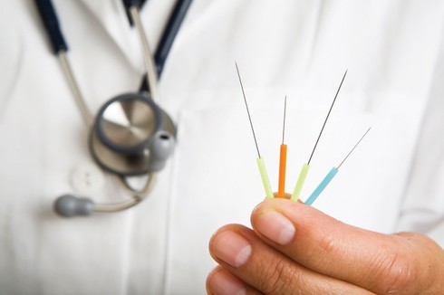 Đà Nẵng: Mời GS Nguyễn Tài Thu dạy châm cứu cai nghiện ma túy - ảnh 1