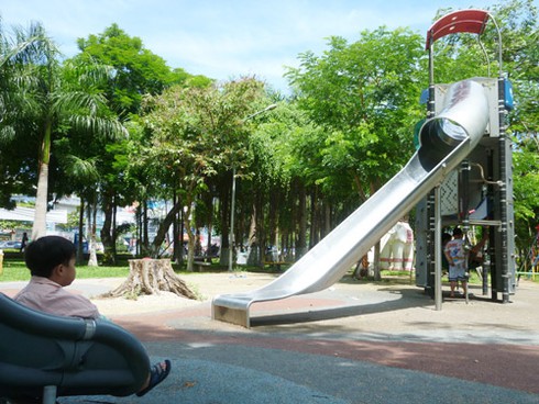 Đà Nẵng: Công viên 29/3 “không nghĩ đến chuyện Trung thu”! - ảnh 1