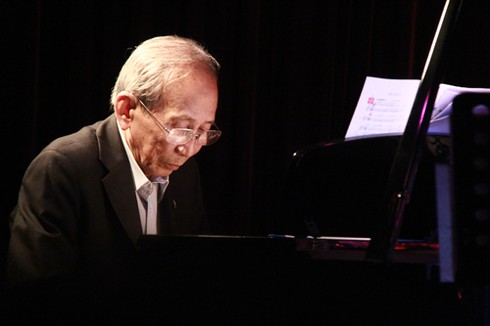 Đà Nẵng: Ca sĩ Ánh Tuyết đưa “Ô! Mê ly” về với quê hương - ảnh 2