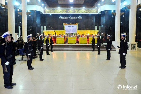 Truy điệu 5 chiến sĩ hải quân E83 hy sinh do tai nạn giao thông - ảnh 1