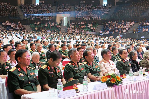 “Xây dựng thế hệ cán bộ Đà Nẵng biết dấn thân và biết hổ thẹn!” - ảnh 2