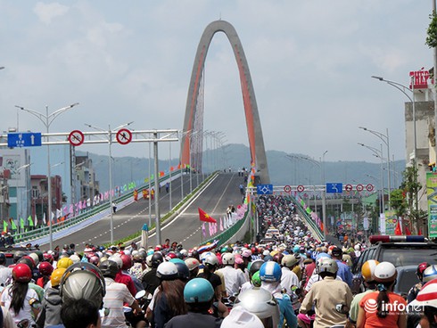 Đà Nẵng: Khánh thành cầu vượt 3 tầng, xóa “điểm đen” giao thông Ngã ba Huế - ảnh 11