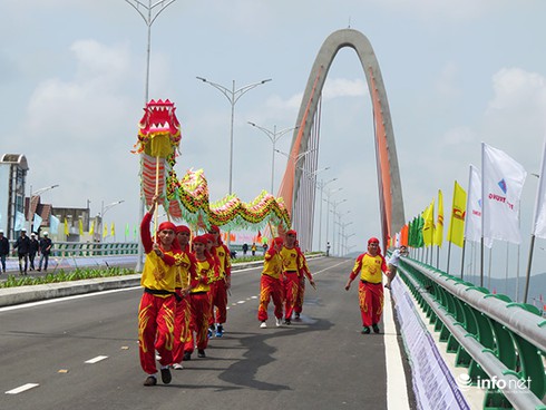 Đà Nẵng: Khánh thành cầu vượt 3 tầng, xóa “điểm đen” giao thông Ngã ba Huế - ảnh 4