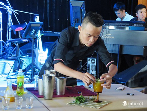 Hấp dẫn cuộc thi bartender “sáng tạo cocktail trên nền rượu Việt” - ảnh 8