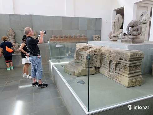 Đà Nẵng: Công bố lần đầu tiên nhiều hiện vật quý về văn hóa Chăm - ảnh 2