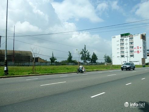 Đà Nẵng báo động tình trạng người nước ngoài giấu mặt mua nhà đất ven biển - ảnh 2