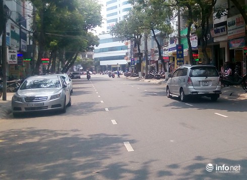 Đà Nẵng: Người dân “vô tư” đi ngược chiều trên đường một chiều mới triển khai - ảnh 13