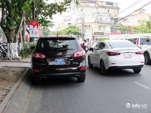 Xe ô tô của Chủ tịch UBND TP Đà Nẵng cũng vi phạm luật giao thông! - ảnh 3