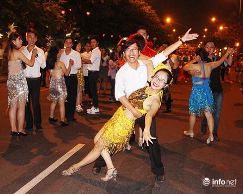 Đà Nẵng: Tối 28/5 diễn ra chương trình “Vũ hội đường phố” bên sông Hàn - ảnh 1