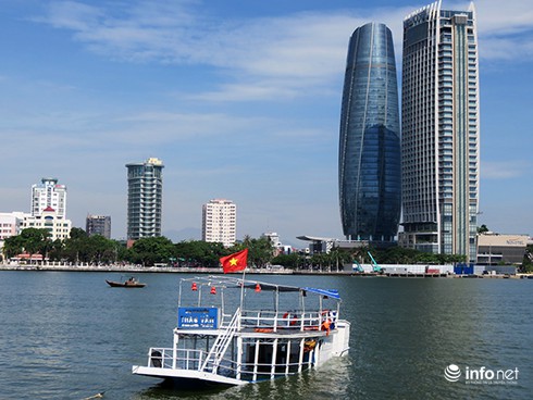 Đà Nẵng: Sẽ kỷ luật một loạt cán bộ do vụ lật thuyền du lịch trên sông Hàn - ảnh 1