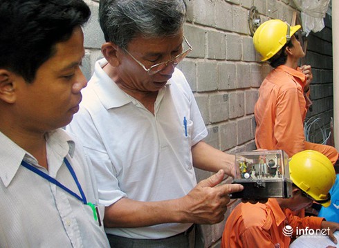 Cung cấp dịch vụ điện lực trực tuyến cho khu vực miền Trung – Tây Nguyên - ảnh 1