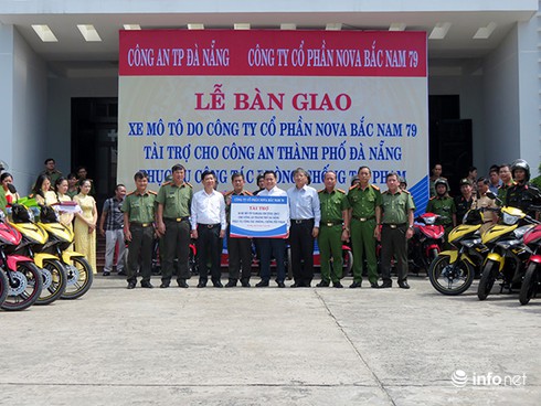 Công an Đà Nẵng tiếp nhận tài trợ 50 xe Exciter 150cc phòng chống tội phạm - ảnh 1