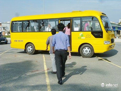 Đà Nẵng: Hỗ trợ người dân đi xe buýt miễn phí - ảnh 1