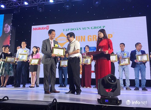 Đà Nẵng: Khu du lịch Bà Nà Hills được trao giải thưởng Tin và Dùng Việt Nam 2016 - ảnh 1