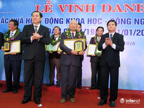 Người phản biện xây hầm qua sông Hàn được vinh danh “Nhà KH-CN tiêu biểu