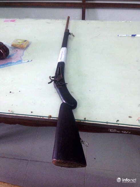 Quảng Nam: Bắt khẩn cấp đối tượng mua bán ma túy đang liên hệ mua súng K54 - ảnh 2