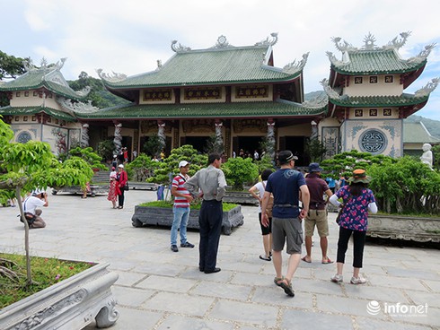 Đà Nẵng: Công nhận chùa Linh Ứng Sơn Trà là điểm du lịch địa phương - ảnh 1