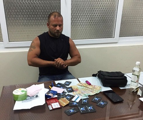 Những kiểu mất tiền qua thẻ ATM và cách phòng tránh - ảnh 1