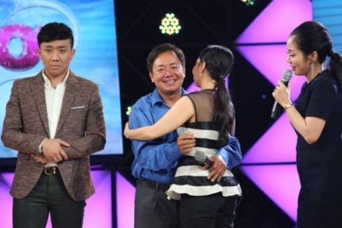 Cha nuôi hai con bại não và trách nhiệm người làm truyền thông - ảnh 1