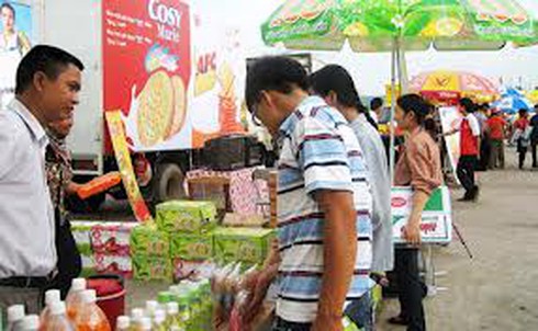 Chợ Tết Gia Lạc – phiên chợ tái hiện chợ Tết Huế xưa - ảnh 1